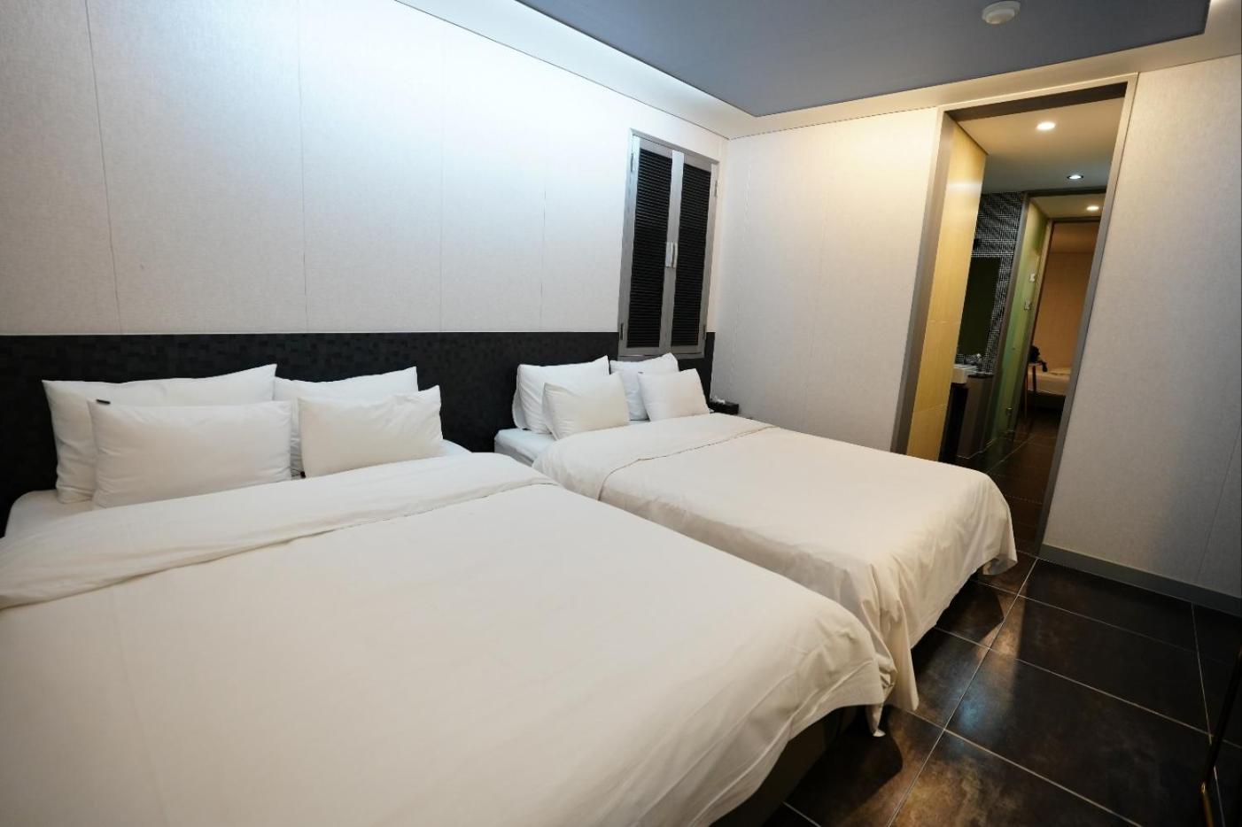 Shinchon Y Hotel Seoul