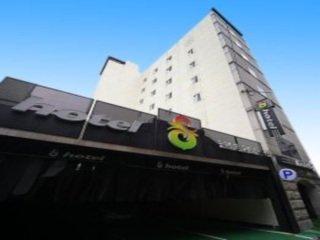 Shinchon Y Hotel Seoul