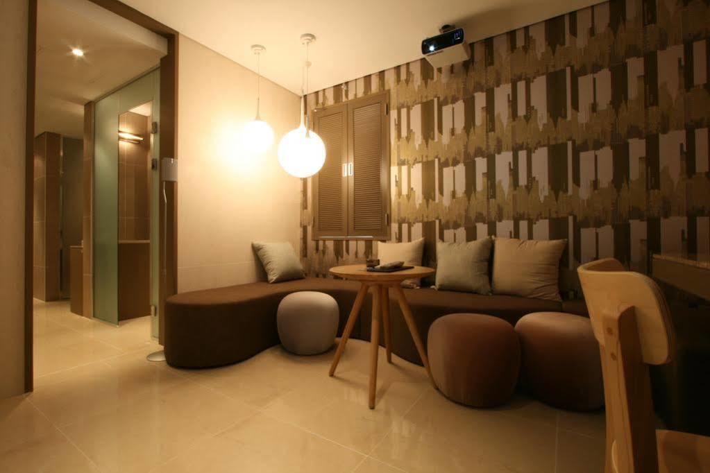 Hotel Shinchon Y
