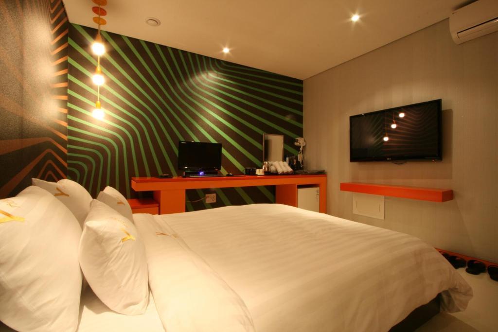 Hotel Shinchon Y *